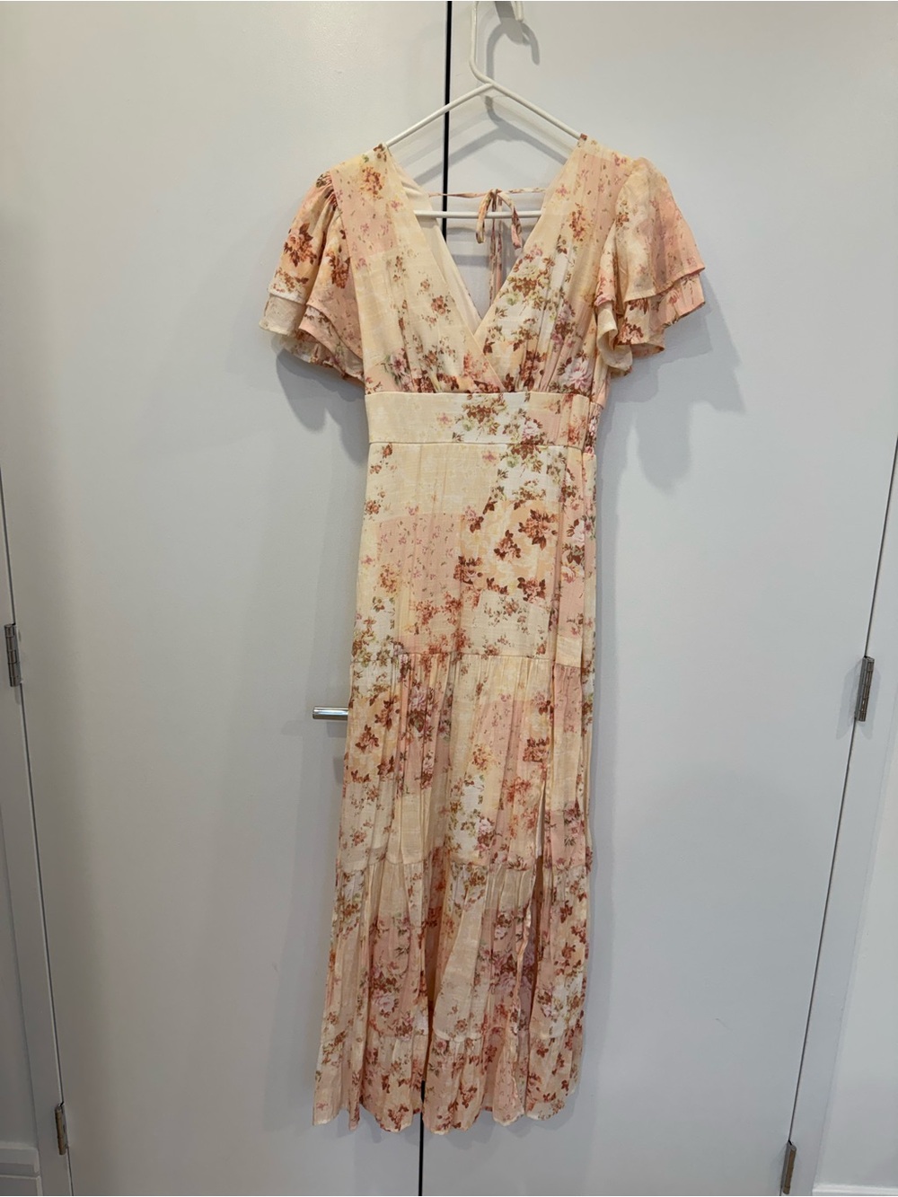 Floral Flutter Sleeve Maxi Dress - Cream Pink